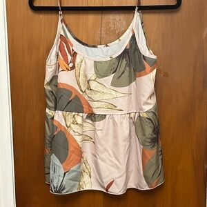 Floral Print Women's Top.      L4